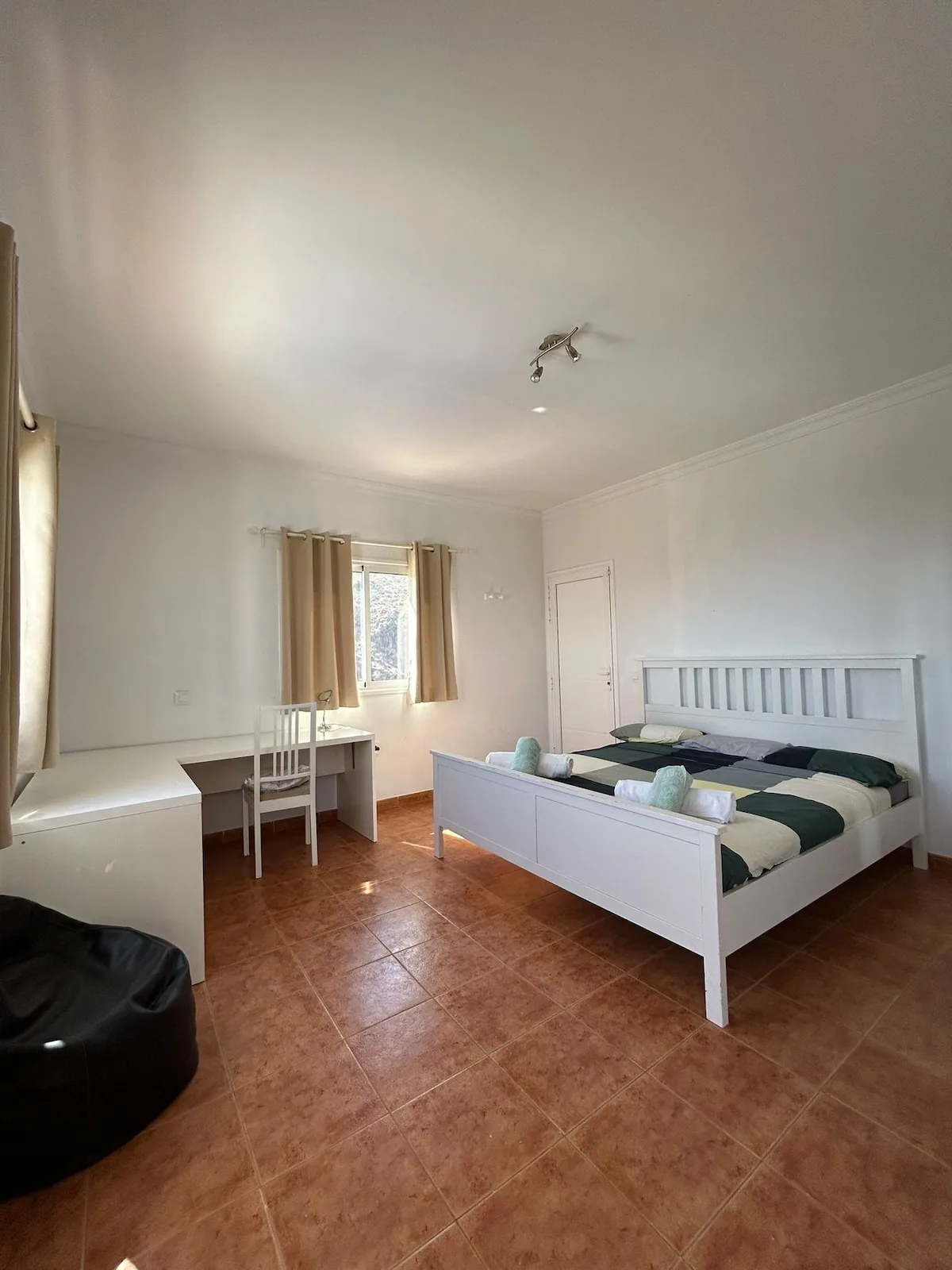 Dormitorio — Finca La Fortaleza