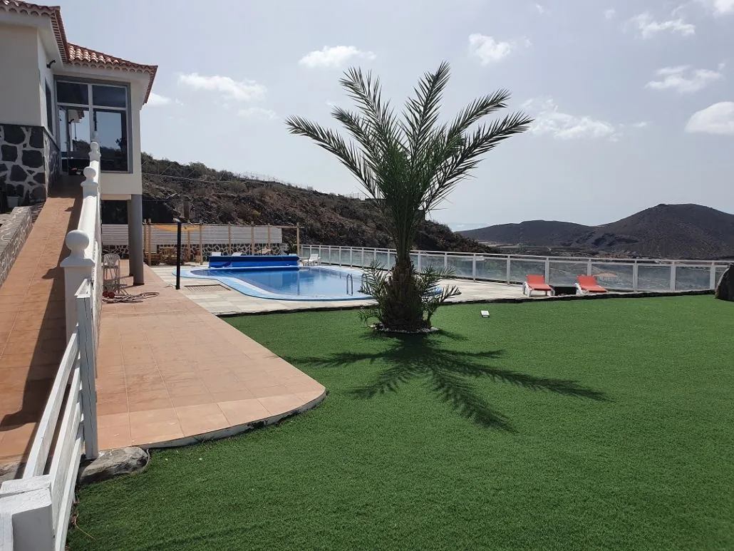 Exterior y vistas — Finca La Fortaleza