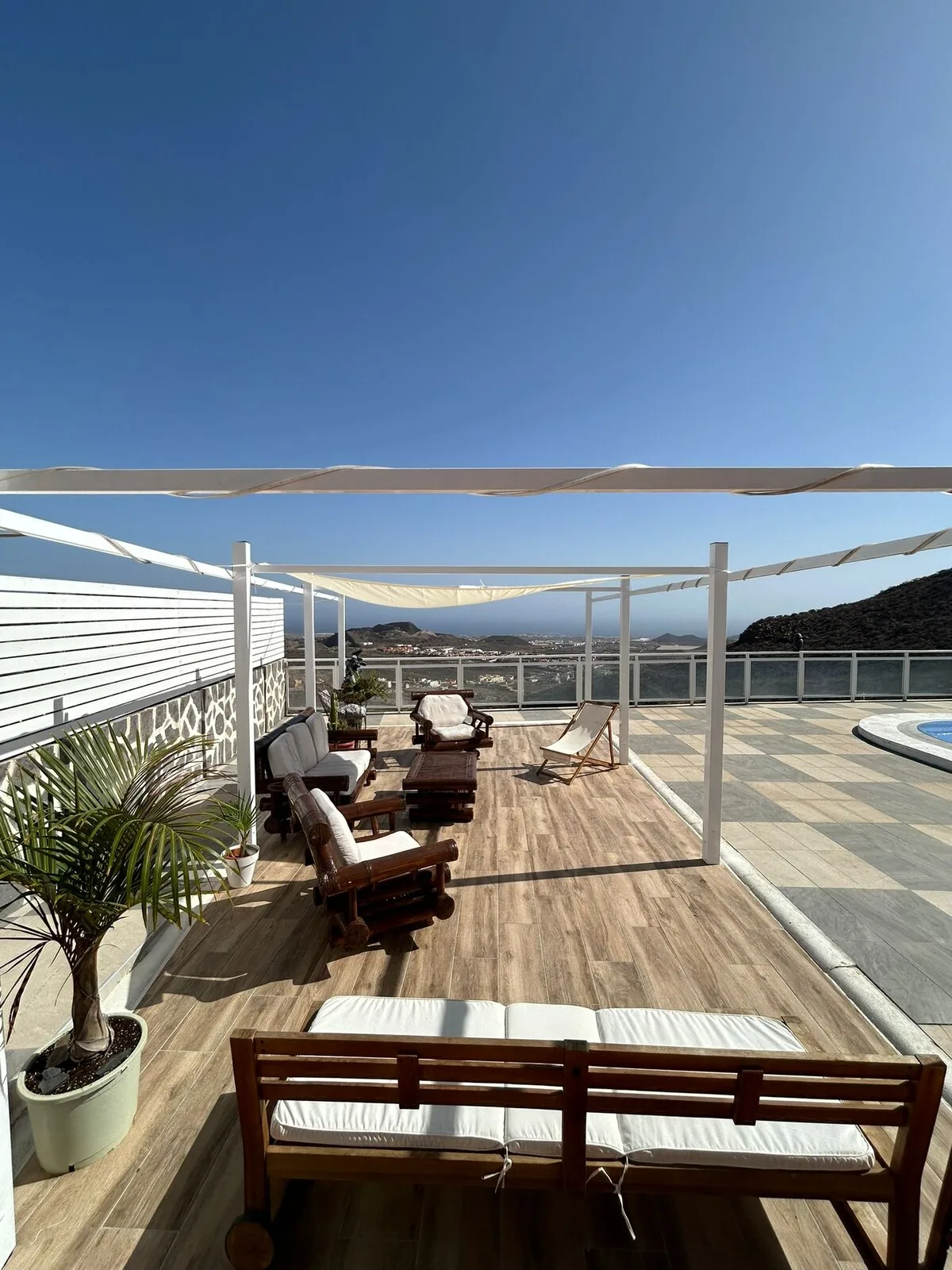Exterior y vistas — Finca La Fortaleza