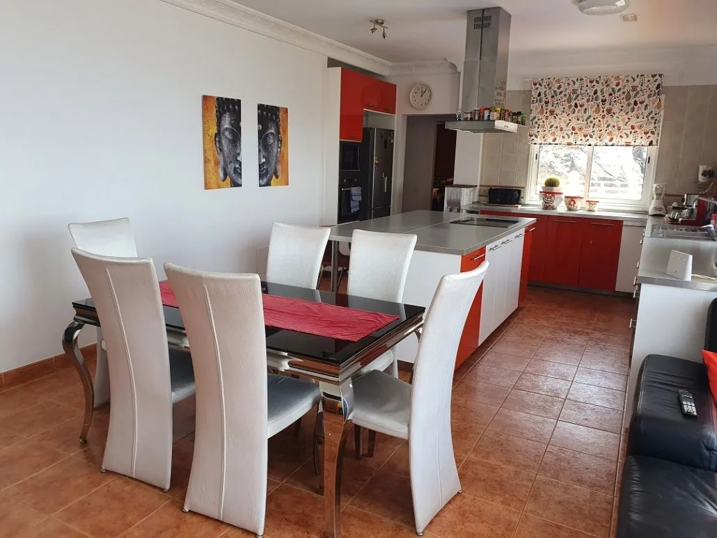 Cocina y comedor — Finca La Fortaleza