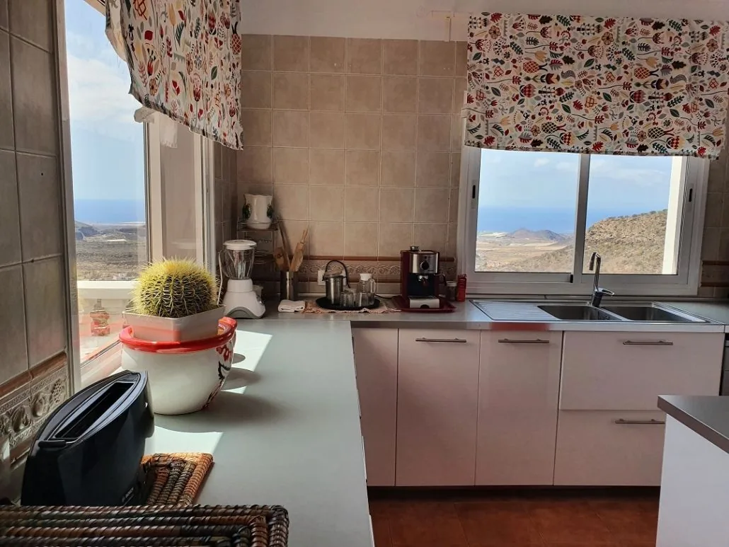 Cocina y comedor — Finca La Fortaleza